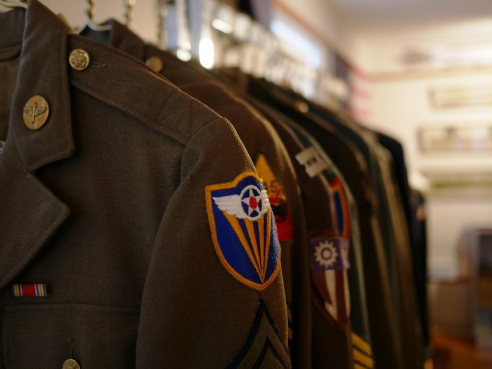 Norsk uniform i endring: fra tradisjon til moderne profilering